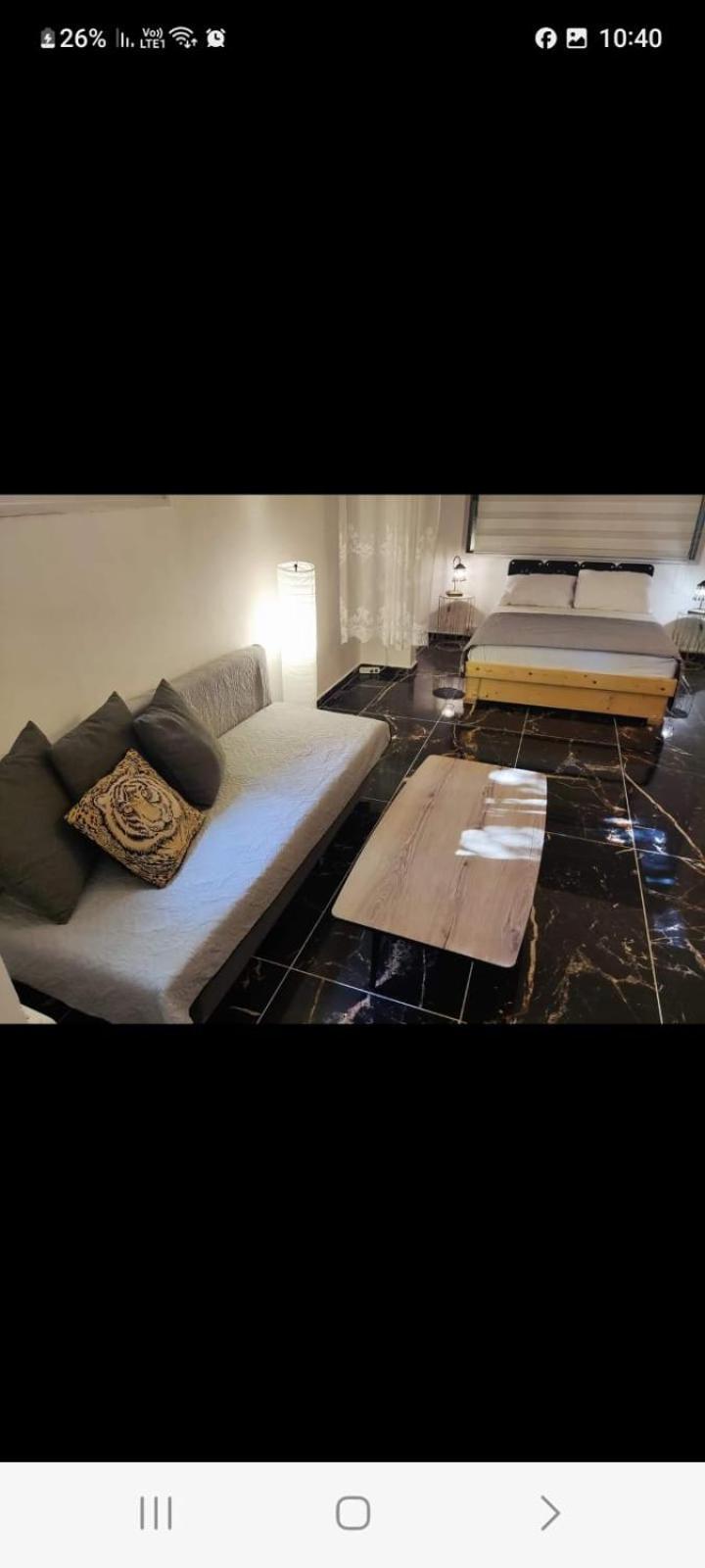 Flat Apartment Haifa Bagian luar foto